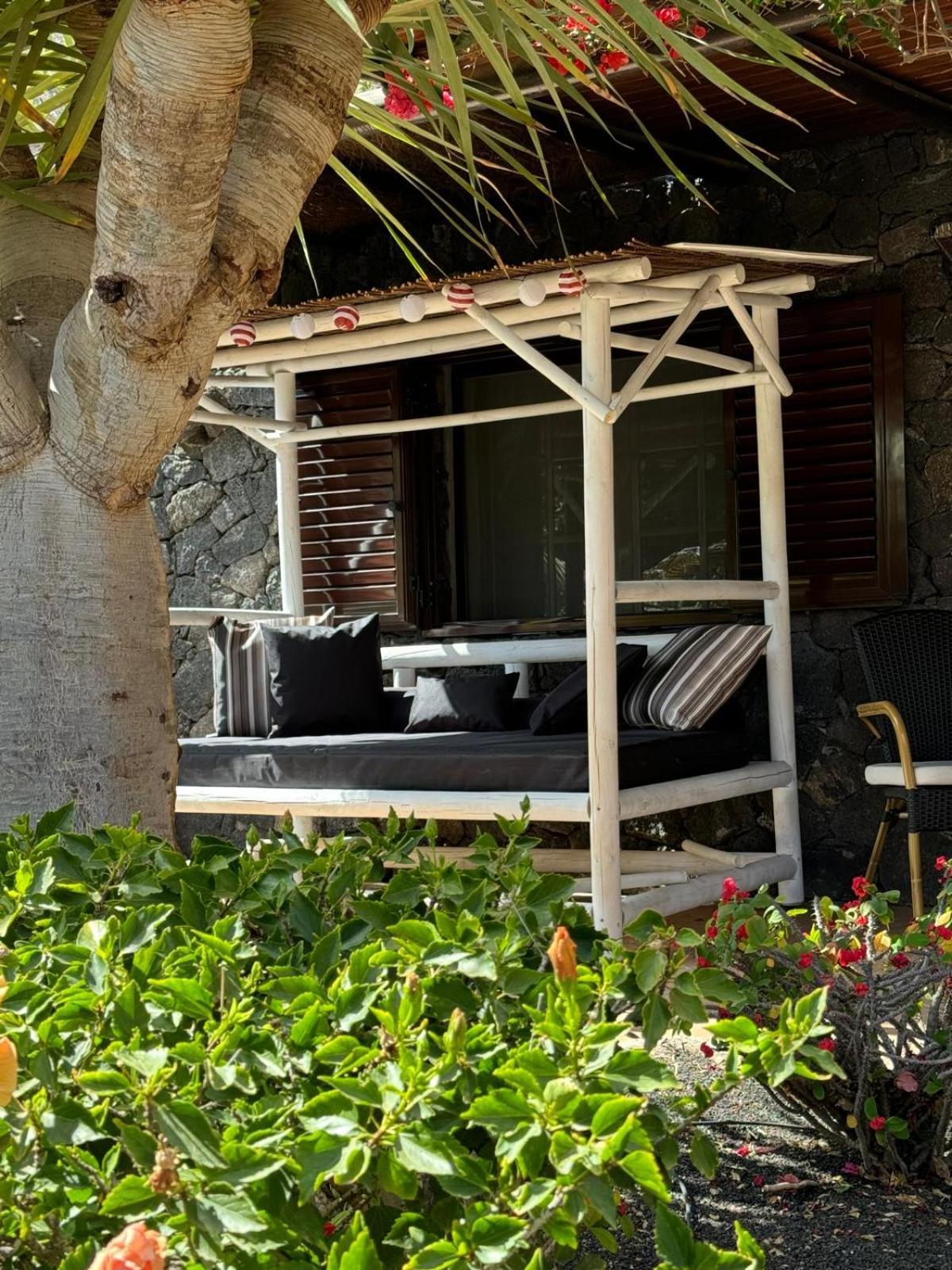 Castillo Lanzarote Villa Bailey - Luxury Villa - Pet Friendly With Heated Pool La Asomada  외부 사진