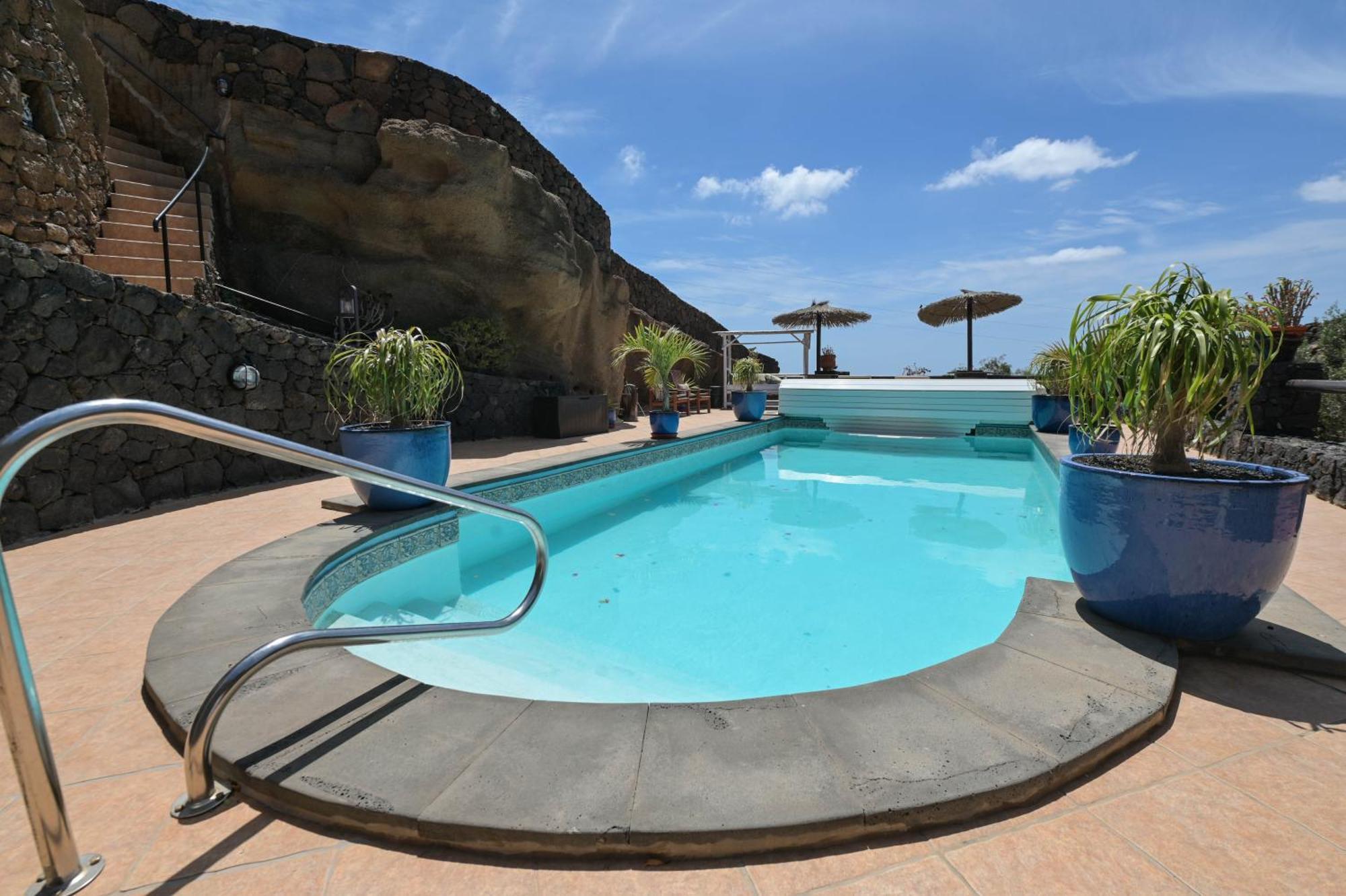 Castillo Lanzarote Villa Bailey - Luxury Villa - Pet Friendly With Heated Pool La Asomada  외부 사진
