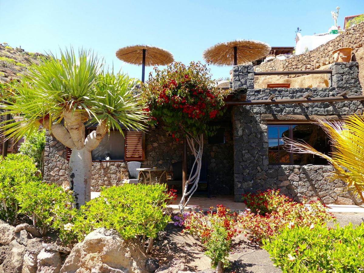 Castillo Lanzarote Villa Bailey - Luxury Villa - Pet Friendly With Heated Pool La Asomada  외부 사진